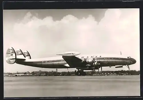 AK Flugzeug der Lufthansa Super-G auf dem Landeplatz