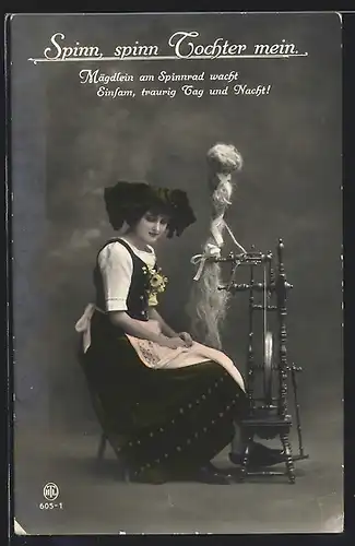 AK Junge Frau in Tracht am Spinnrad