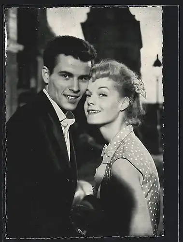 AK Schauspieler Romy Schneider und Horst Buchholz