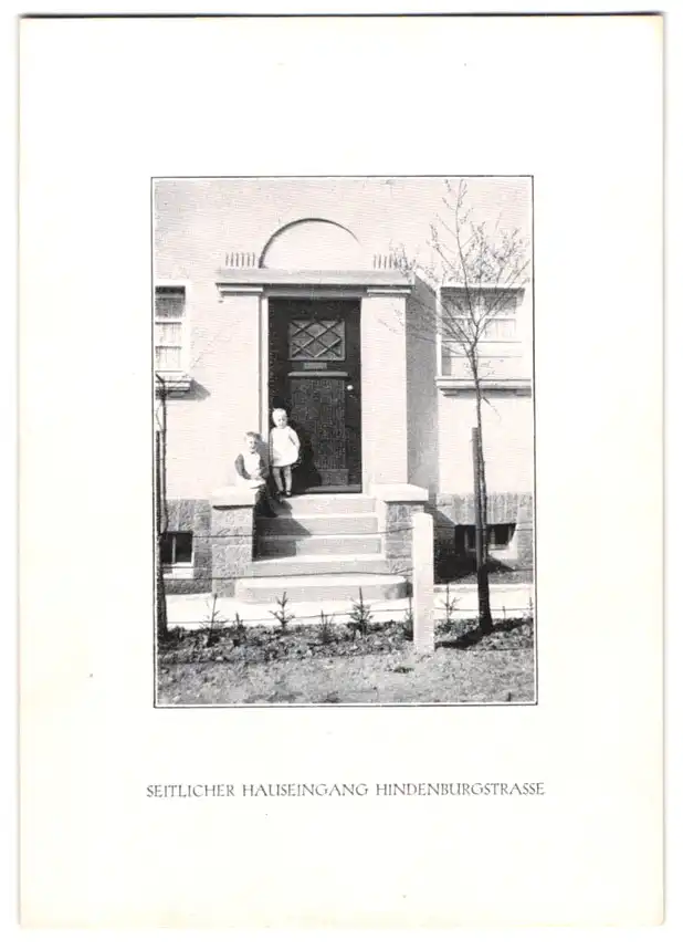 Fotoalbum mit 15 Lichtdrucken, Ansicht Karlsruhe, Hardtwald-Siedlung, Friedrich-Wolff-Str., Hindenburgstr., Waldring 12