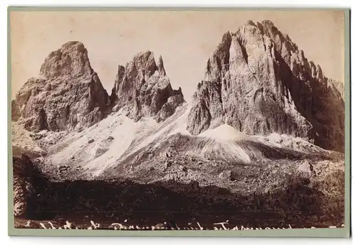 Fotografie unbekannter Fotograf, Ansicht Selva di Gardena, Passo Sella, Gebirgsmassiv