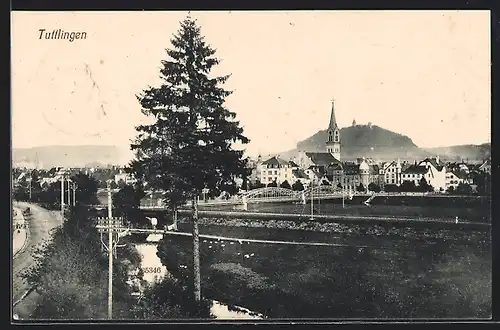 AK Tuttlingen, Ortsansicht aus der Ferne