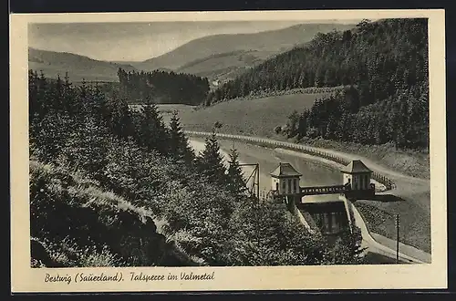 AK Bestwig i. Sauerland, Blick auf die Talsperre im Valmetal