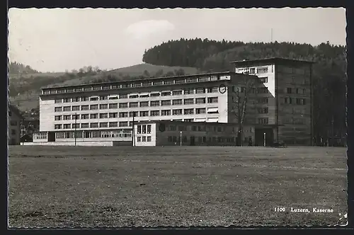 AK Luzern, Blick auf die Kaserne