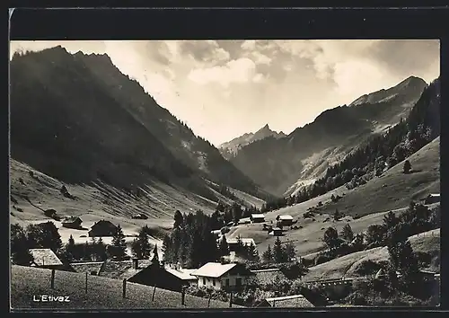 AK L’Etivaz, Ortsansicht im Tallauf