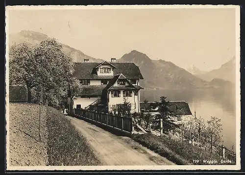 AK Weggis, Wegpartie mit Haus am Wasser