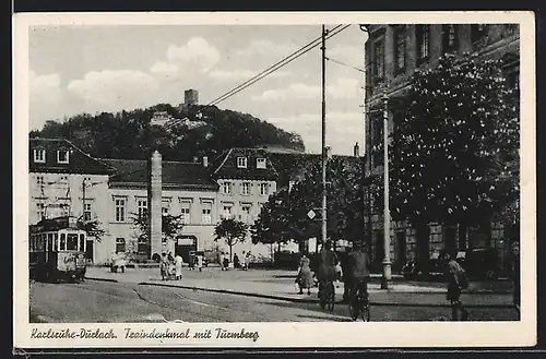 AK Karlsruhe-Durlach, Traindenkmal, Strassenbahn und Turmberg