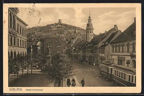 AK Durlach, Hauptstrasse mit Denkmal und Strassenbahn