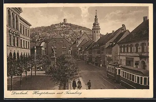 AK Durlach, Strassenbahn und Passanten auf der Hauptstrasse