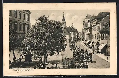 AK Durlach, Musiker zu Pferde reiten durch die Hauptstrasse