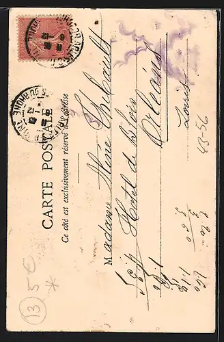 AK Arles, Frau aus Arles in traditioneller Tracht, Arlesienne