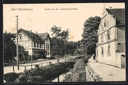 AK Bad Rastenberg, Johannes-Strasse mit Fachwerkhaus