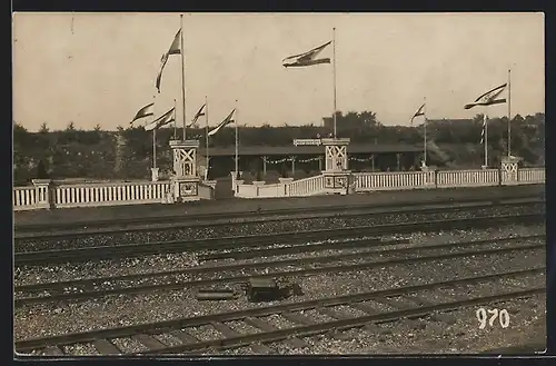 Foto-AK Geislingen, Am Ausstellungs-Bahnhof