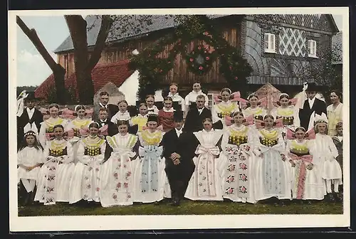 AK Hochzeitsgruppe in wendischer Trachtenkleidung