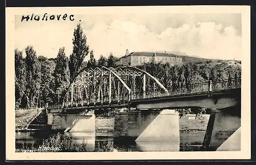 AK Hlohovec, Blick über die Brücke zum Schloss