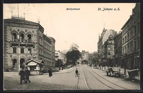 AK St. Johann a. S., Blick in die Reichsstrasse