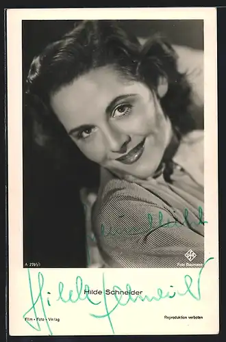 AK Schauspielerin Hilde Schneider mit bezauberndem Lächeln, mit original Autograph