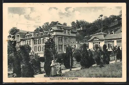 AK Langnau / BE, Bezirks-Spital vom Garten aus gesehen