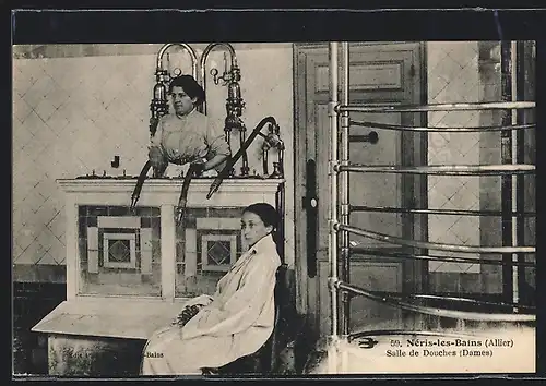 AK Néris-les-Bains, Salle de Douches, Dames