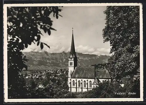 AK Vaduz, Aussicht auf die Kirche