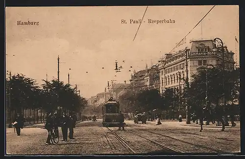 AK Hamburg-St. Pauli, Reeperbahn mit Strassenbahn