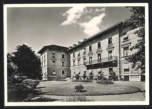 AK Zürich, Bürgerasyl im Sonnenschein