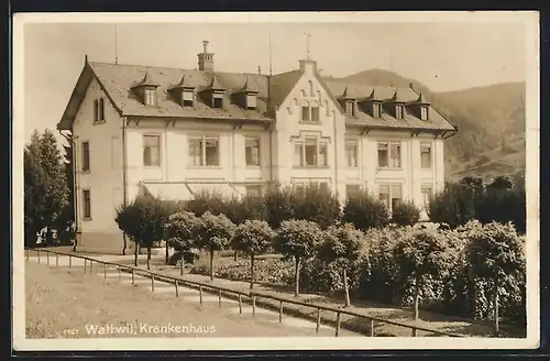 AK Wattwil, Partie am Krankenhaus