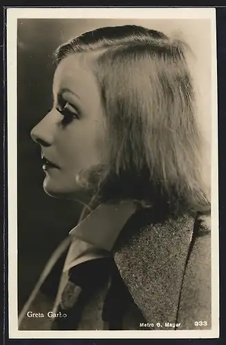 AK Schauspielerin Greta Garbo, seitliches Foto mit melancholischem Blick