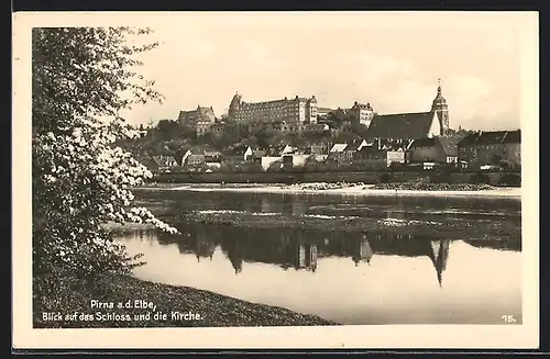 AK Pirna /Elbe, Ortsansicht mit Schloss und Kirche