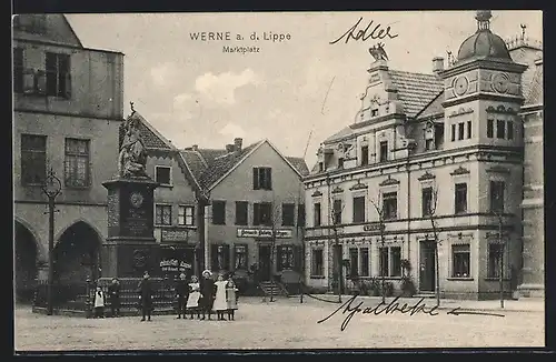 AK Werne a. d. Lippe, Marktplatz mit Geschäften und Denkmal