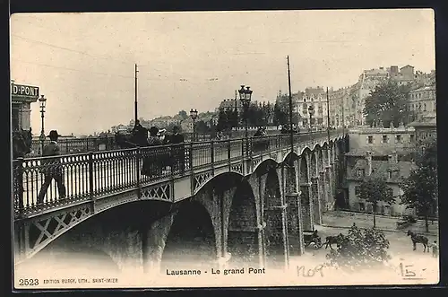 AK Lausanne, le grand pont, un attelage et des passants