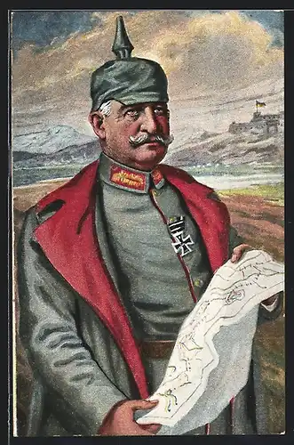 AK General von Linsingen in Uniform mit Orden Eisernes Kreuz und Pickelhaube und Landkarte