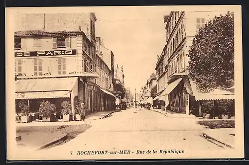 AK Rochefort-sur-Mer, Rue de la Republique