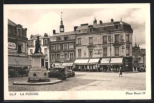 AK La Flèche, Place Henri IV