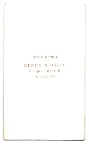 Fotografie Henry Keller, Zürich-Schipfe, Luchs 51, Junge Dame mit Kragenbrosche u. Amulett