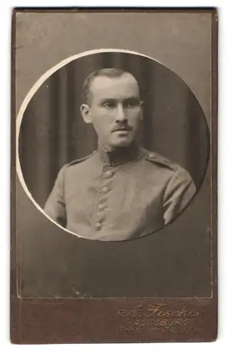 Fotografie A. Fischer, Augsburg, bayerischer Soldat in Feldgrau Uniform