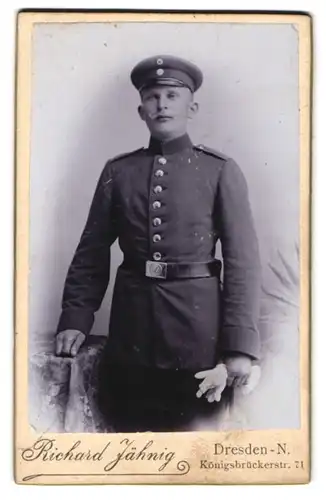 Fotografie Richard Jähnig, Dresden, sächsicher Soldat in Uniform, Koppelschloss