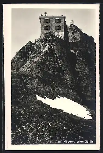 AK Säntis, das Observatorium auf der Bergspitze