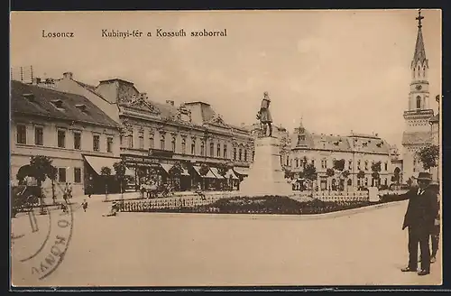 AK Losoncz, Kubinyi-ter a Kossuth szoborral