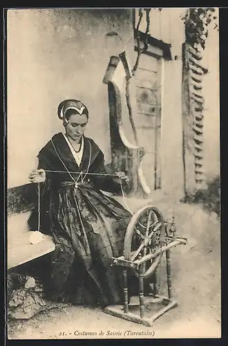AK Costumes de Savoie (Tarentaise), Frau in Tracht der Bretagne