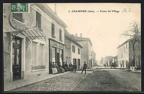 AK Champier, Centre du Village