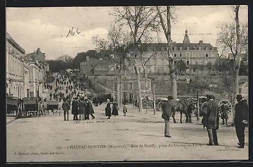 AK Chateau-Gontier, Rue de Razilly et Place du Champ-de-Foire