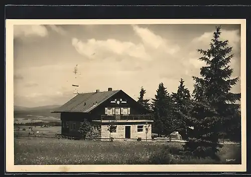 AK Marktredwitz, am haus des D.Ö.A.V. im Steinwald