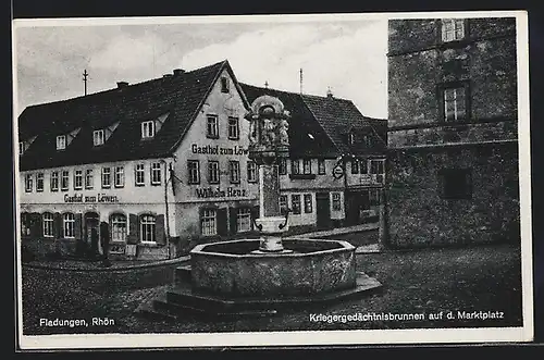AK Fladungen /Röhn, Kriegergedächtnisbrunnen auf d. Marktplatz