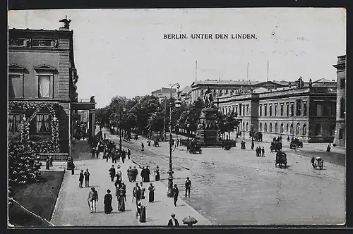 AK Berlin, Unter den Linden mit Denkmal Friedrich d. Grossen