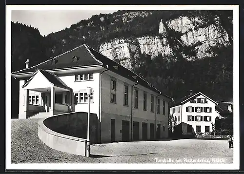 AK Näfels, Turnhalle mit Plattenkreuz