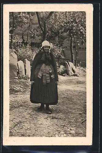 AK Steinmark /Spessart, Frau in hessischer Sonntagstracht