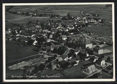 AK Marktleuthen, Orig. Fliegeraufnahme des Ortes