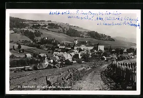 AK St. Lambrecht /Oberstmk., Strassenpartie mit Gebäudeansicht