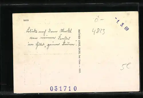 AK Hallstatt, Strassenpartie mit Säulendenkmal